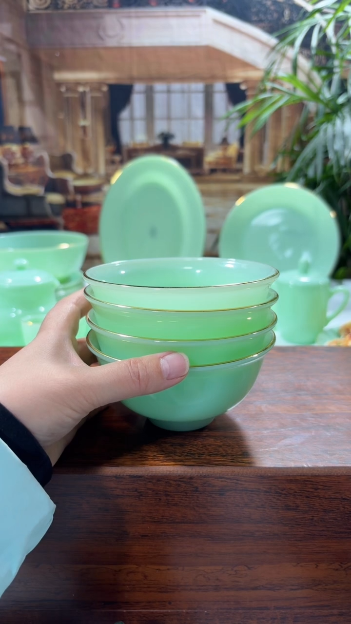 【闪购商品】... 4.5英寸玉瓷碗4个口径11.5厘米 