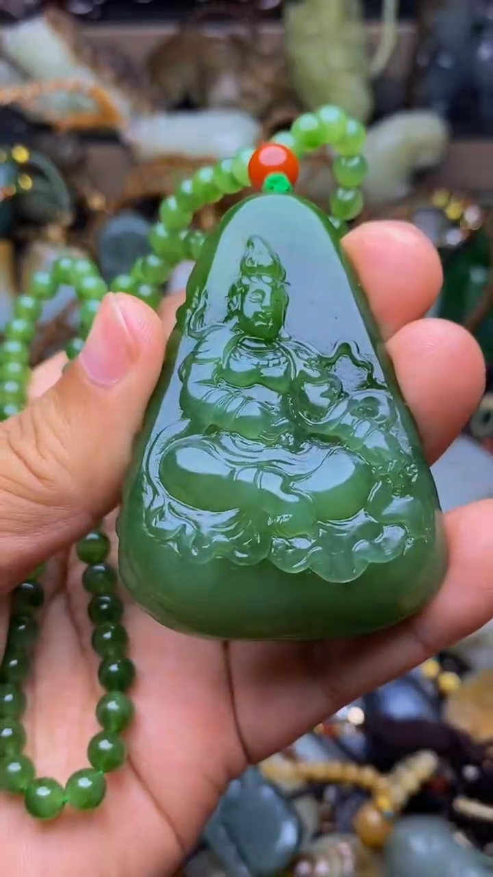 未镶嵌和田玉挂件星****?1