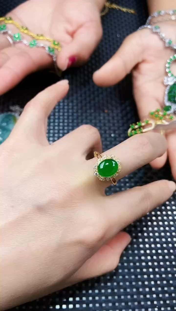 【闪购商品】翡翠戒指未镶嵌11111111