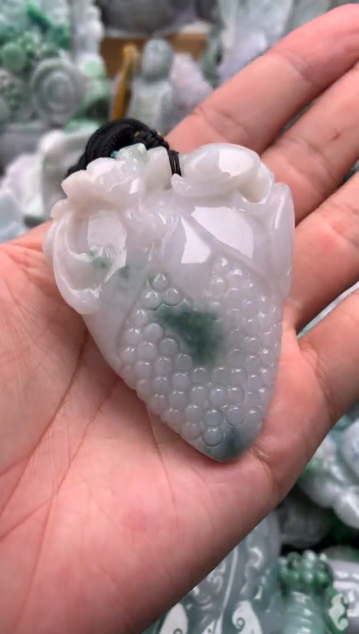 吊坠(不含链)未镶嵌翡翠1