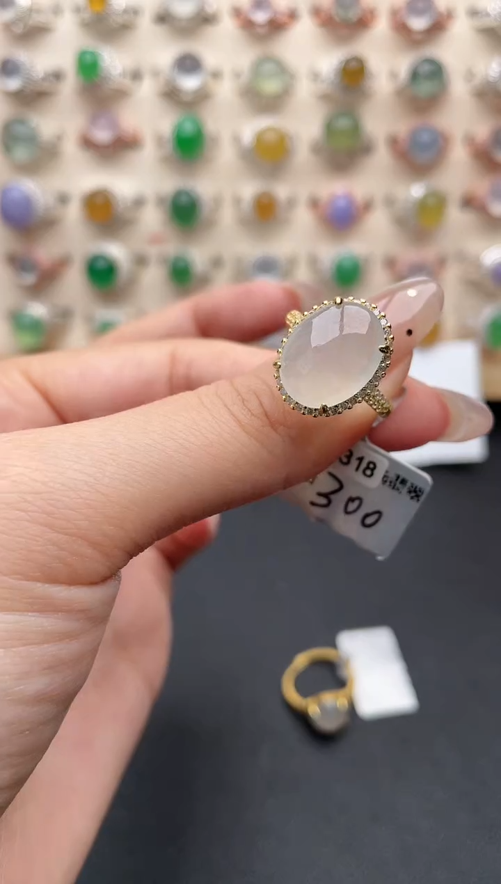 【闪购商品】翡翠戒指银S925镶嵌一物一证一礼盒