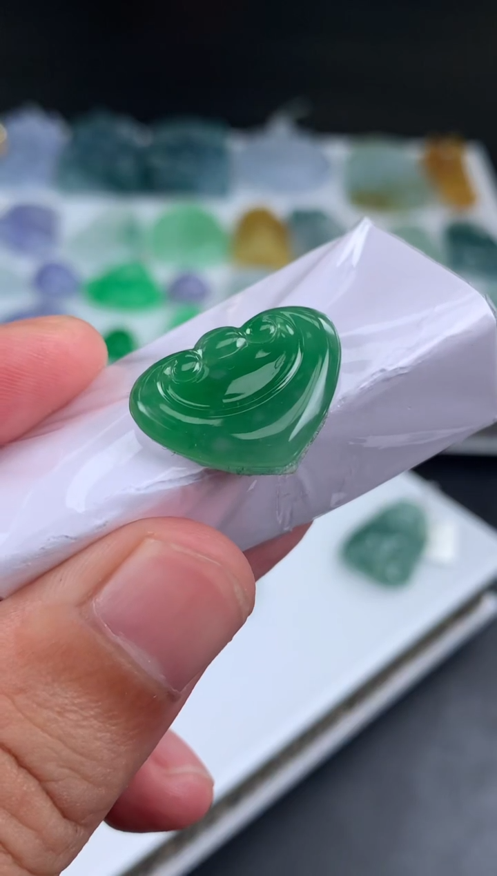 【闪购商品】定制翡翠未镶嵌翡翠