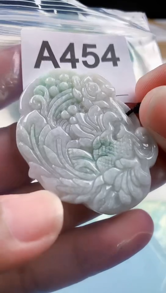 【闪购商品】翡翠颈饰未镶嵌天然翡翠吊坠挂件