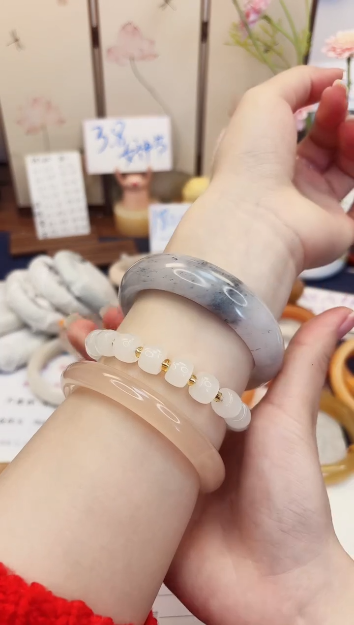 【闪购商品】石英质玉手镯未镶嵌73-财气镯-圈口59