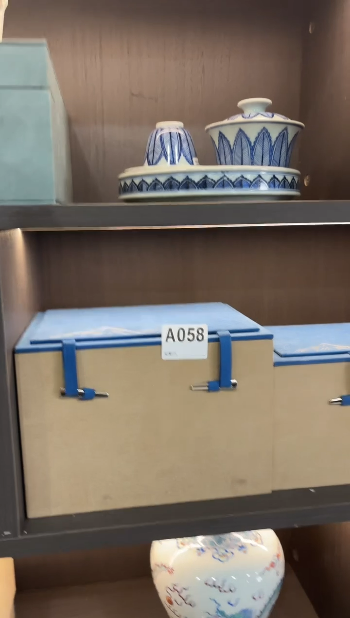 【闪购商品】景德镇纯手工手绘主人杯058（无礼盒）