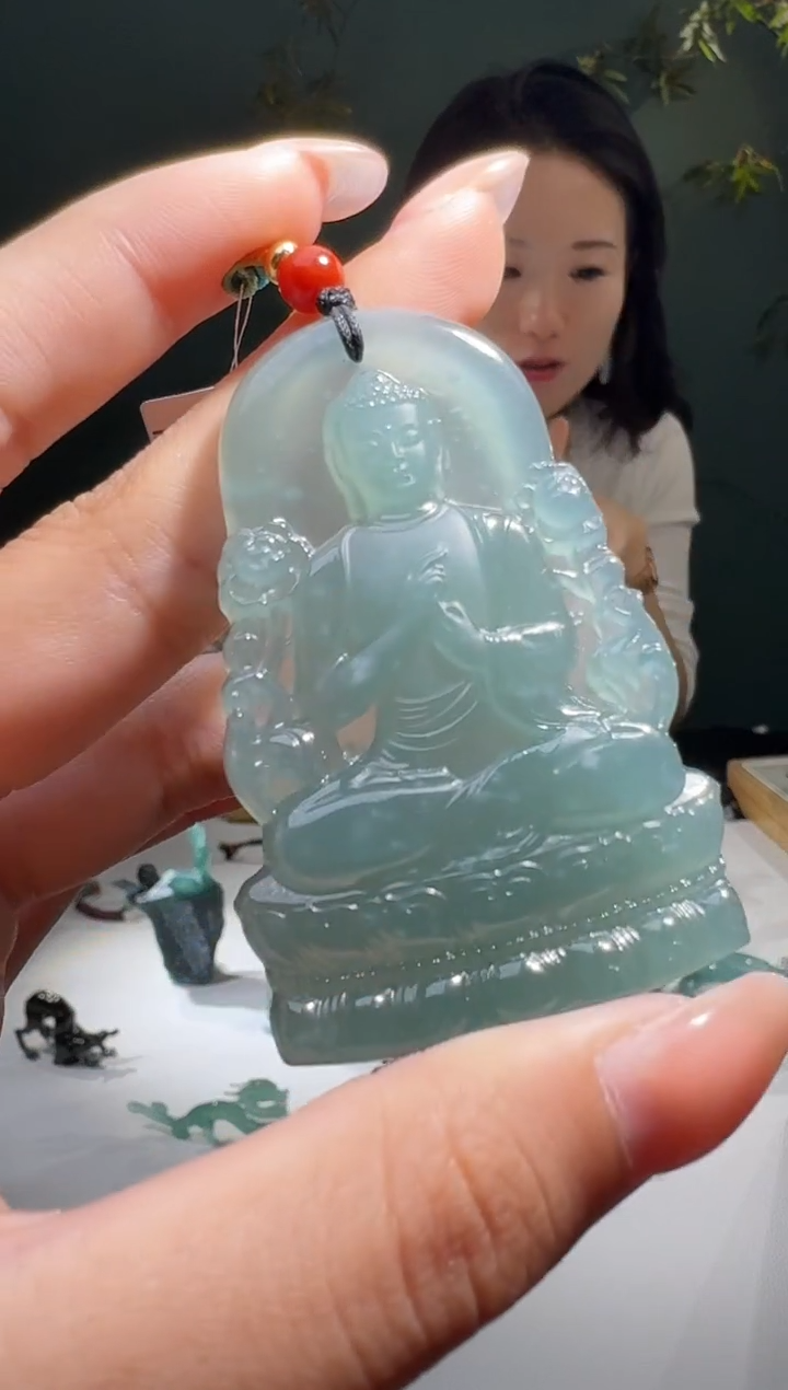 【闪购商品】翡翠颈饰未镶嵌天然A货翡翠大日