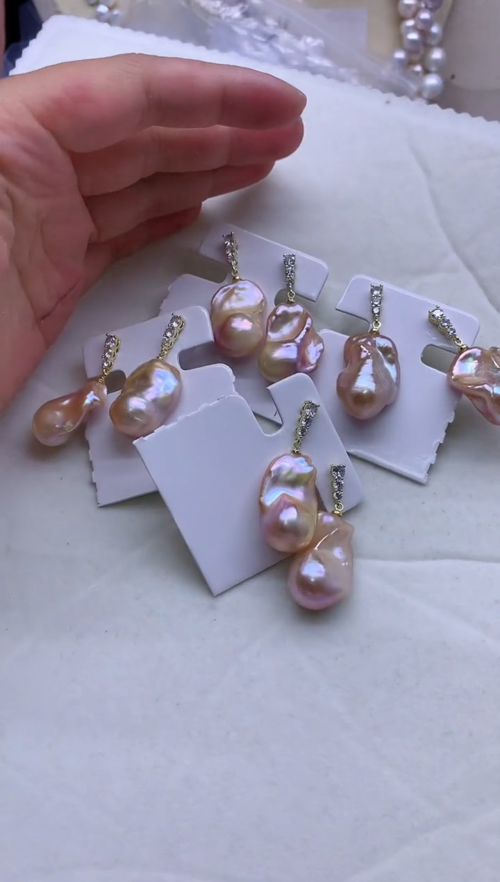 【闪购商品】淡水珍珠耳饰合金多发其一