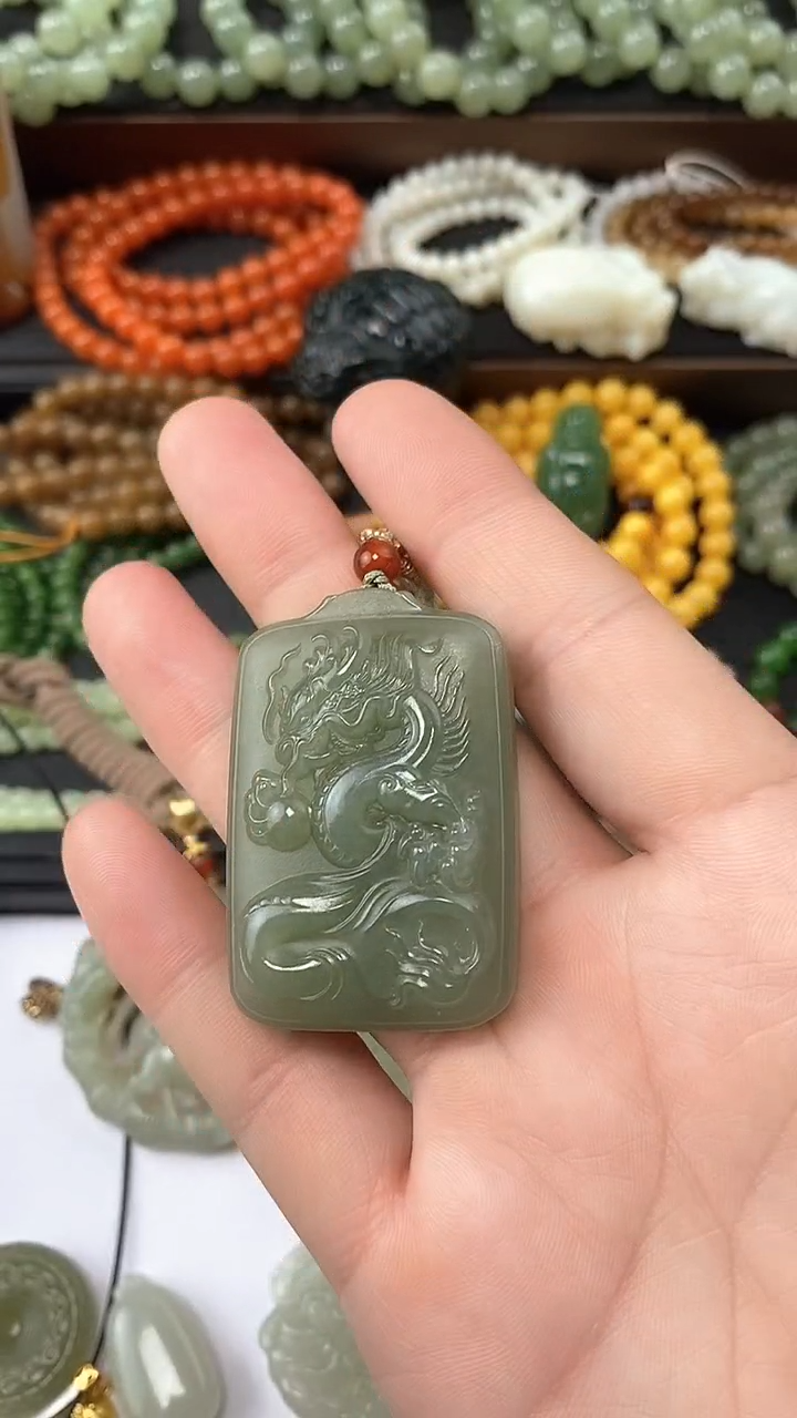 【闪购商品】和田玉吊坠未镶嵌龙
