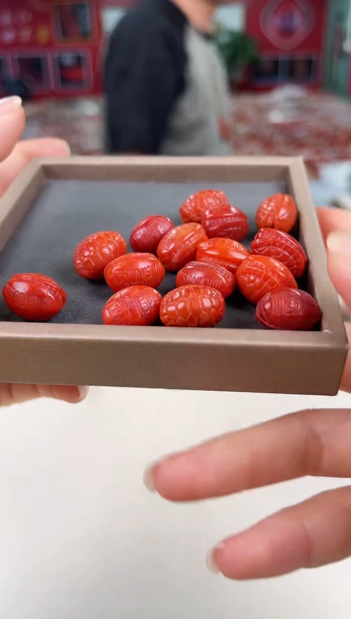 未镶嵌富甲配饰南红玛瑙（多样式发其一）