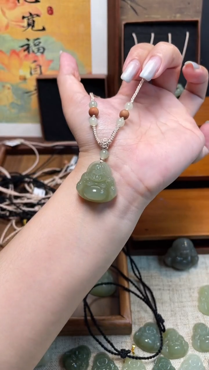 和田玉未镶嵌颈饰25