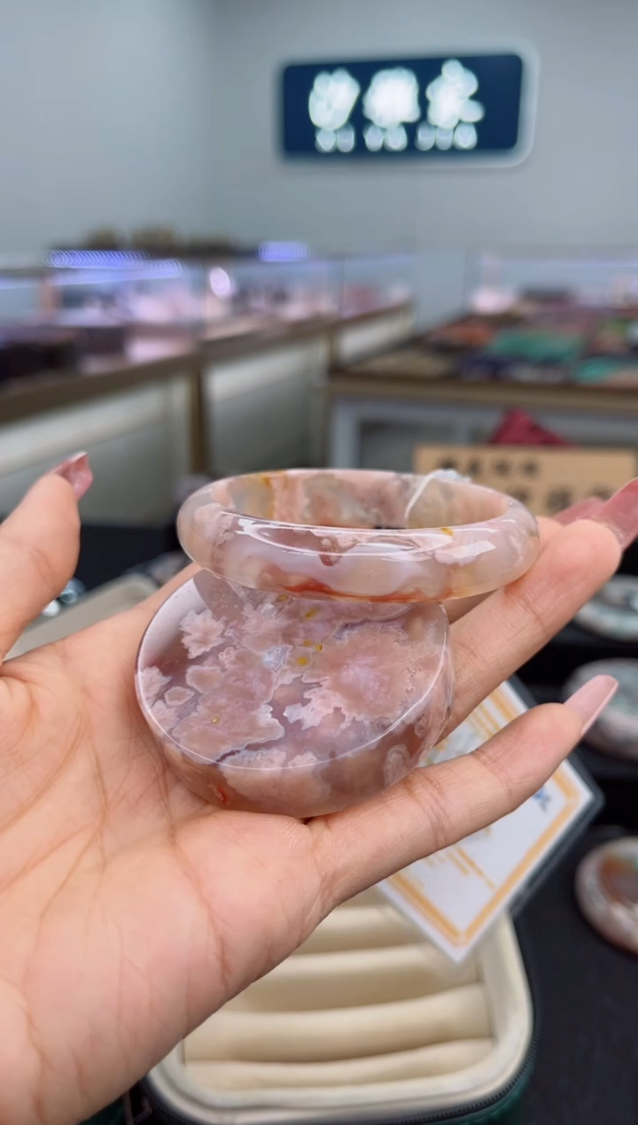 石英质玉手镯未镶嵌55圈口（赠品镯心）6358967