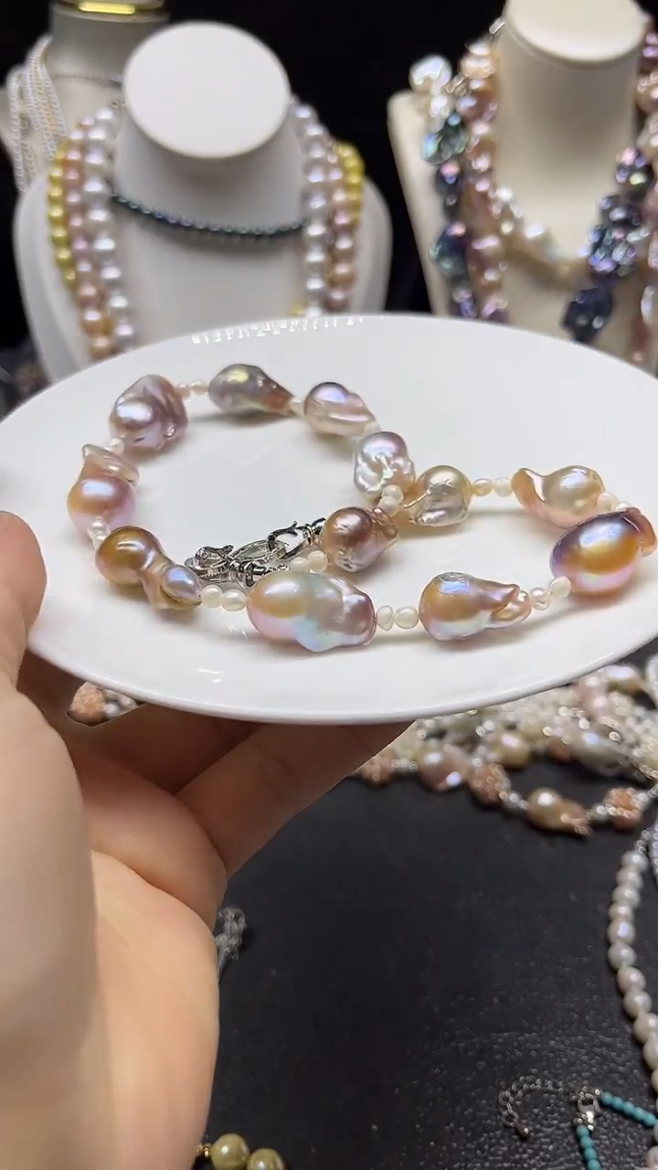 颈饰未镶嵌淡水珍珠多人