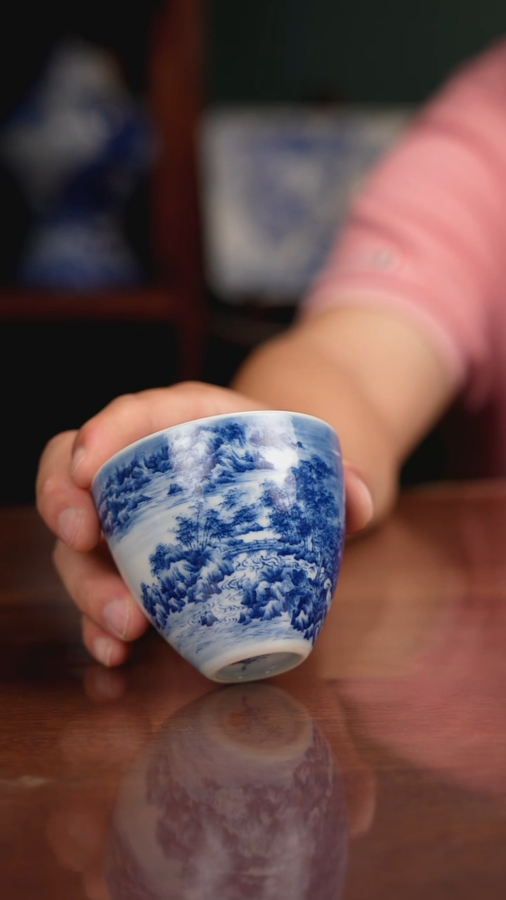 景琳藏青花北派山水