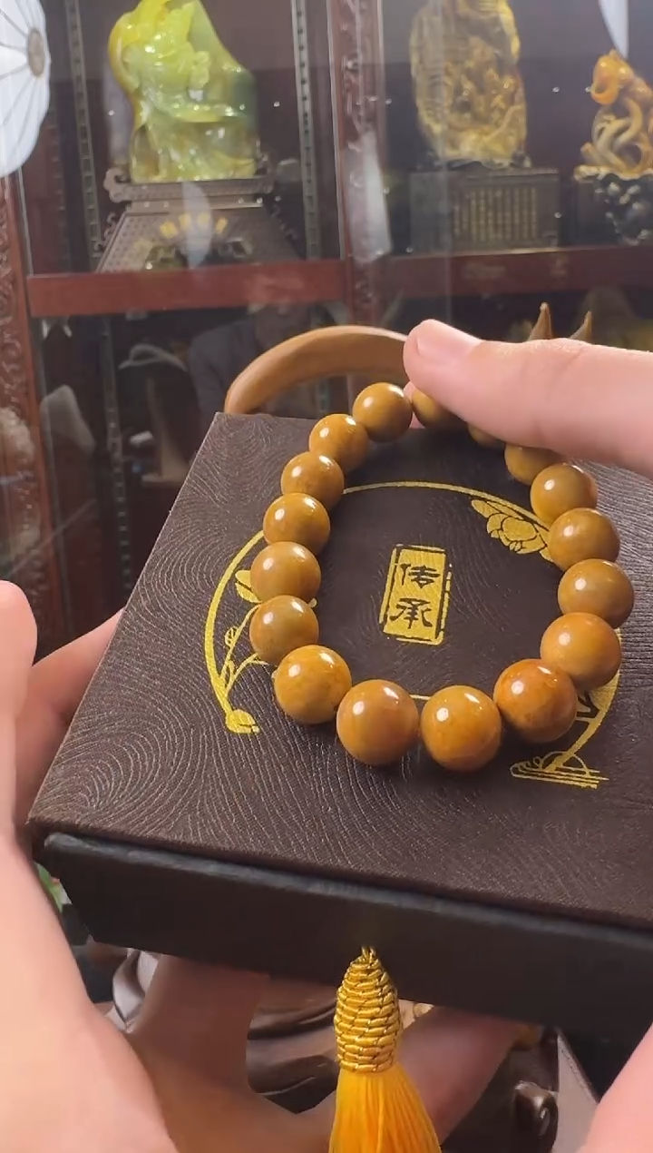 【闪购商品】和田玉原皮手串未镶嵌可盘可戴