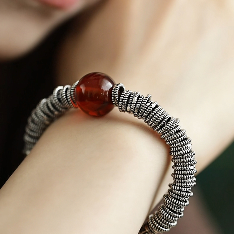 S07062<非晚1>S925银小众个性血珀圆珠银圈圈盘缠手链复古气质