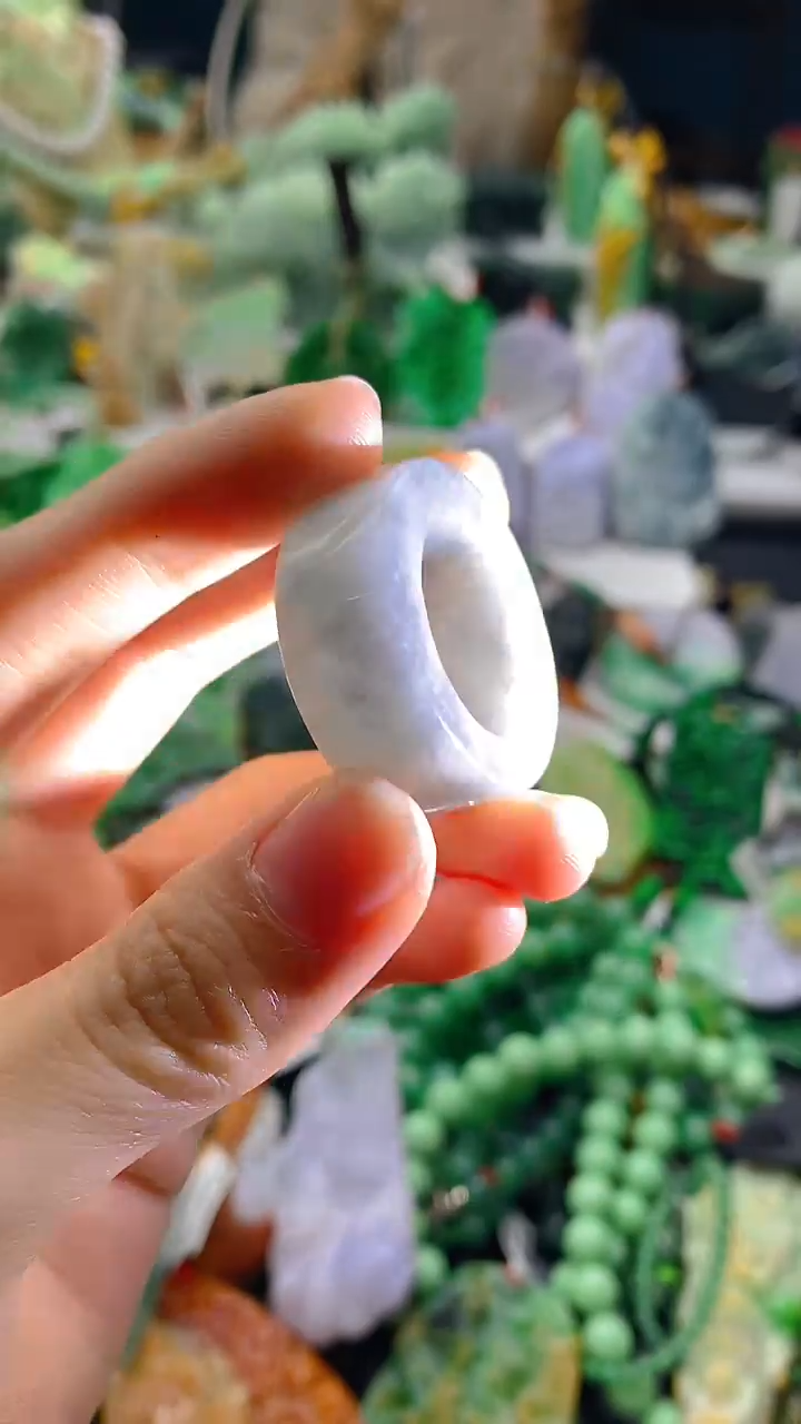 颈饰未镶嵌翡翠天然缅甸a货翡翠