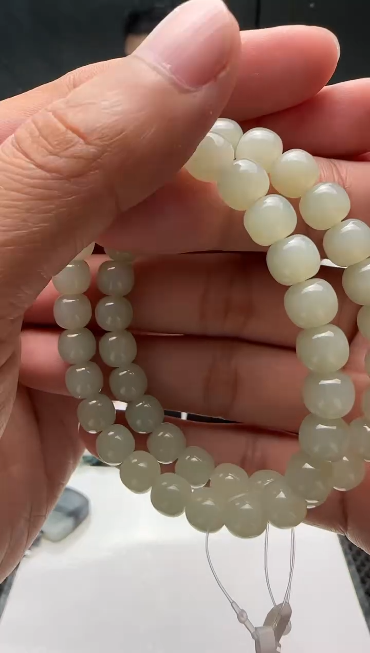 未镶嵌手串和田玉青白玉手串卡7x8  多样性发其一