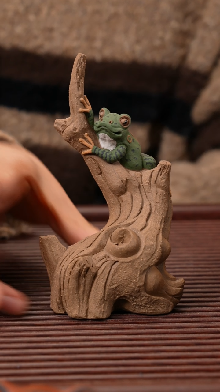 【闪购商品】紫砂茶宠高瞻远瞩