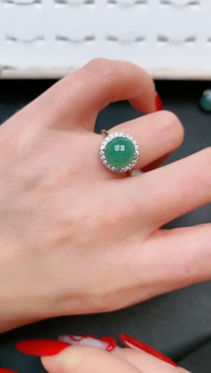 【闪购商品】翡翠戒指银S925镶嵌....