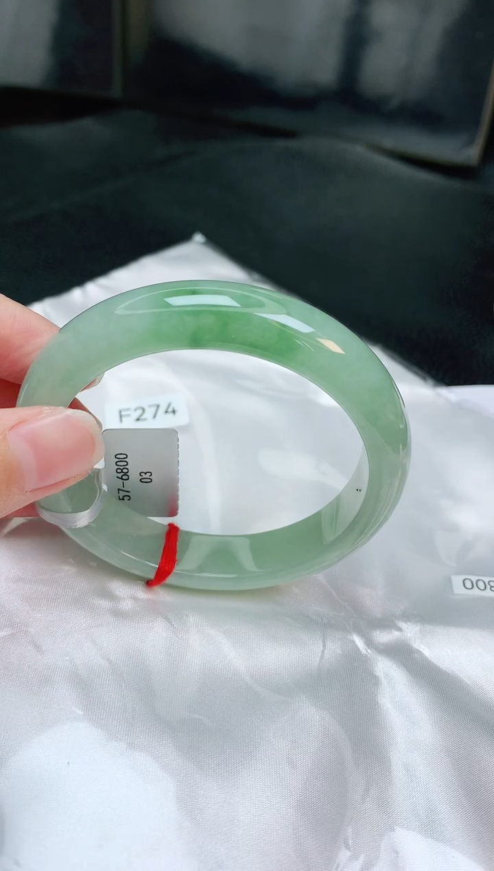 【闪购商品】翡翠手镯未镶嵌缅甸天然A货翡翠手镯