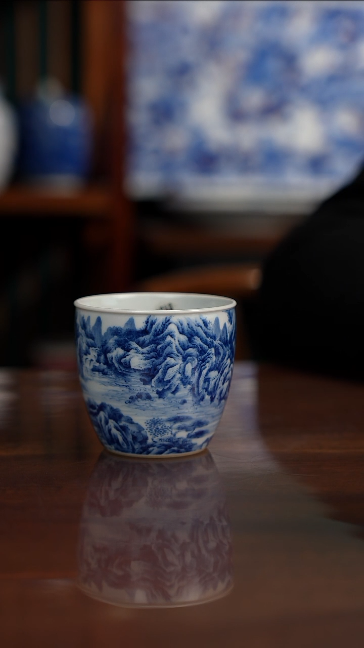 景琳藏青花北派山水