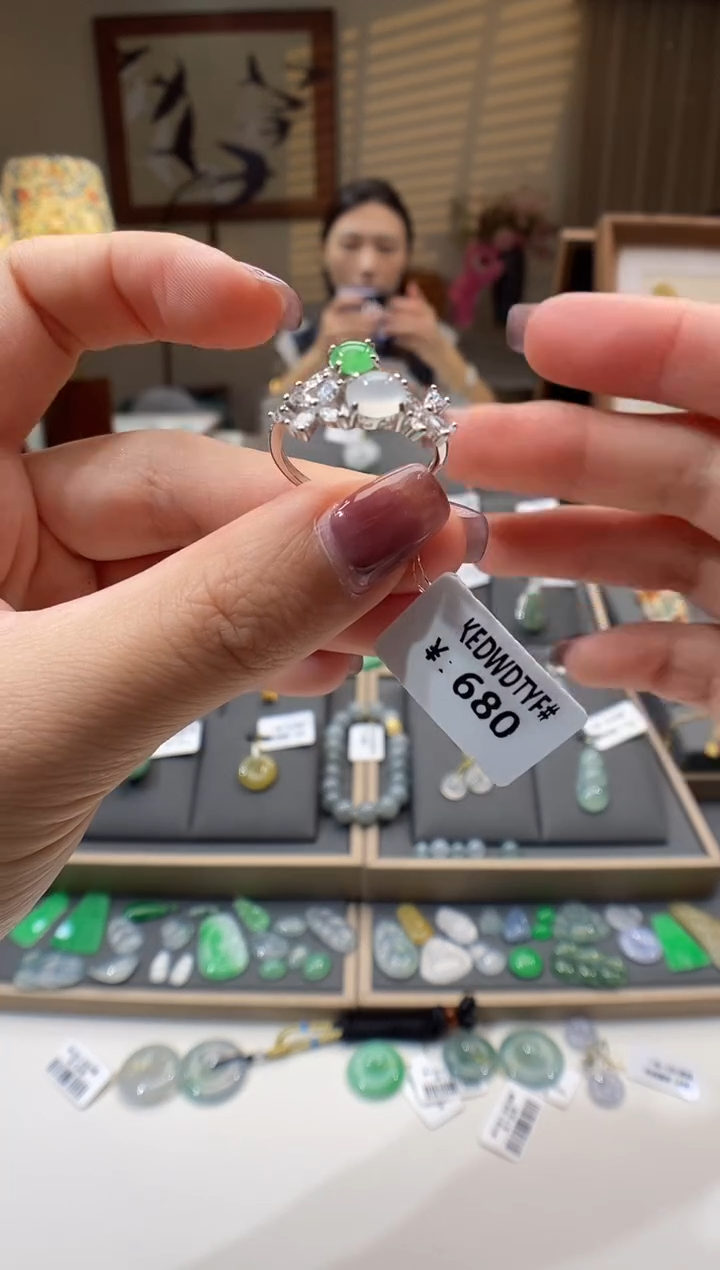 【闪购商品】翡翠戒指银S925镶嵌戒指