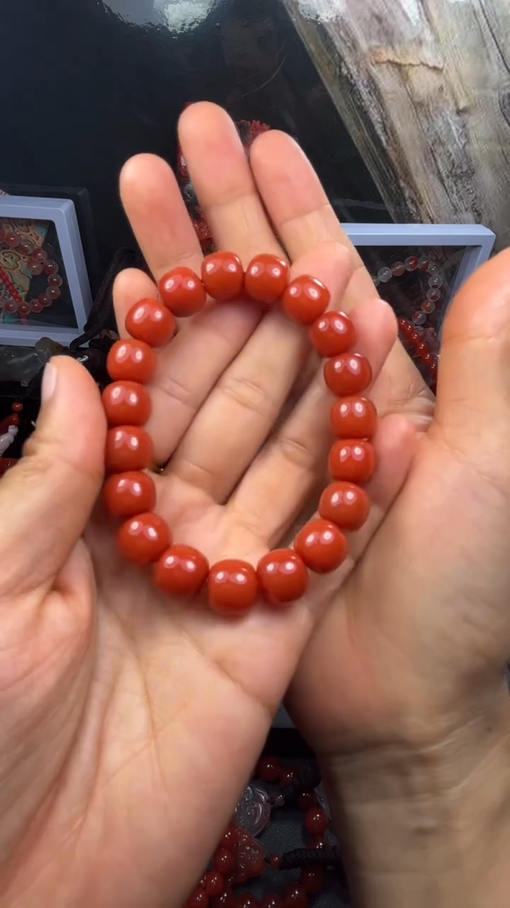 颈饰未镶嵌南红玛瑙太*郎南红手串
