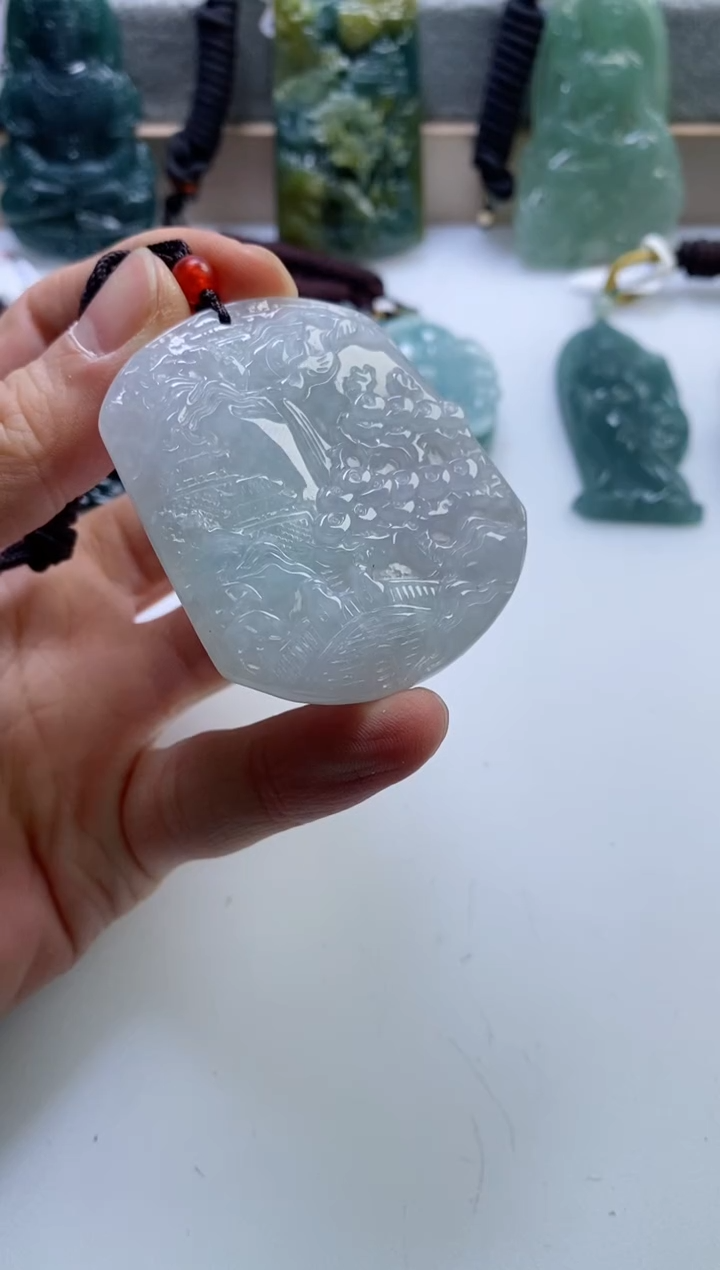 【闪购商品】翡翠挂件未镶嵌