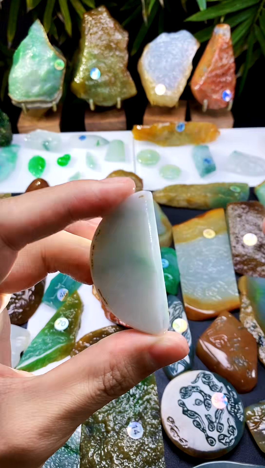 定制翡翠未镶嵌翡翠