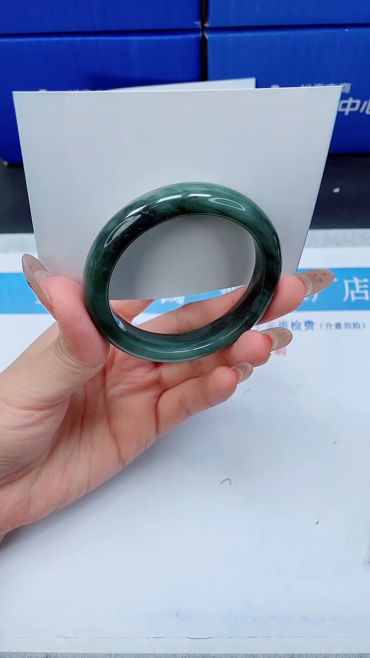 未镶嵌手镯石英质玉A23-54