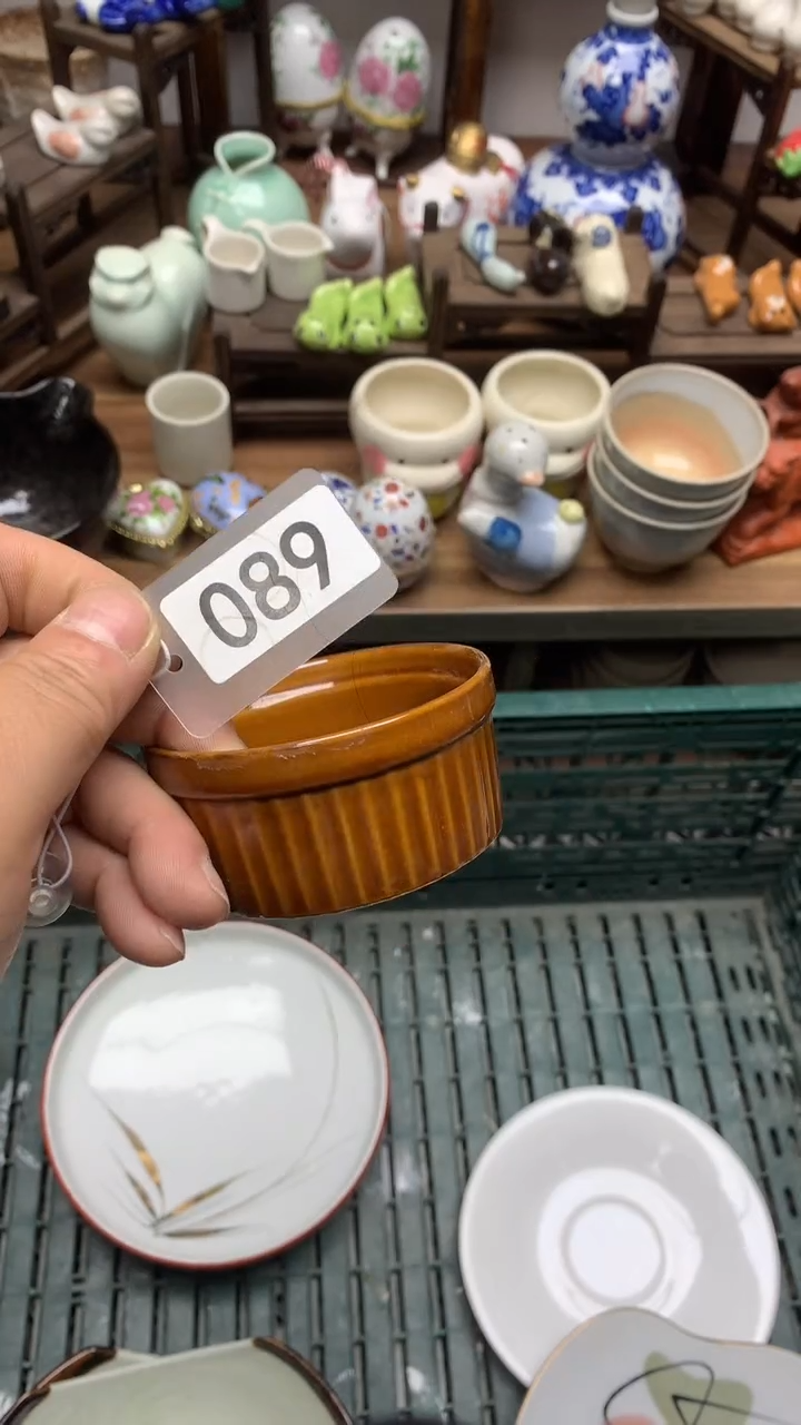 瓷片A龙华精品陶瓷店
