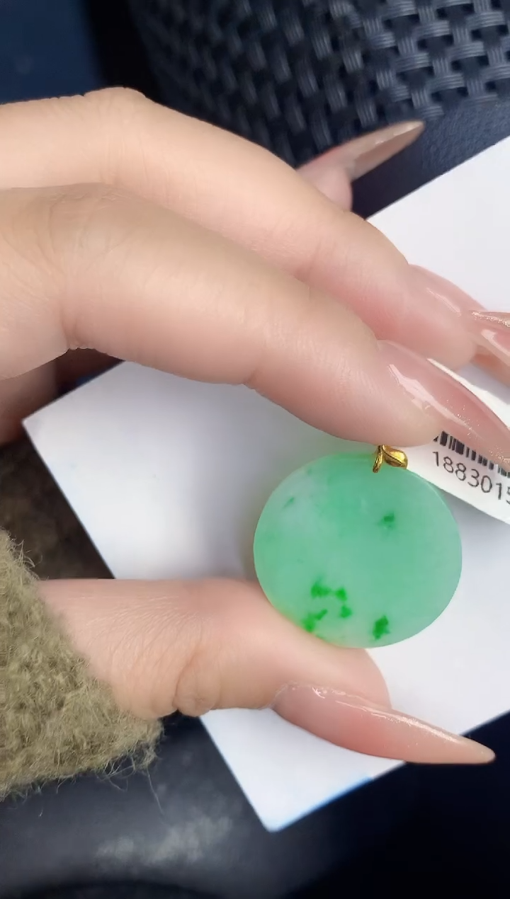 【闪购商品】翡翠颈饰18K金镶嵌000000000