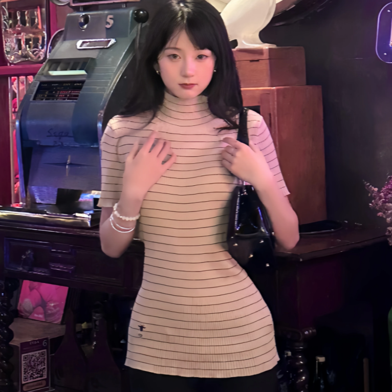 未使用 DIOR/迪奥 汤/P225478392/T恤 36码