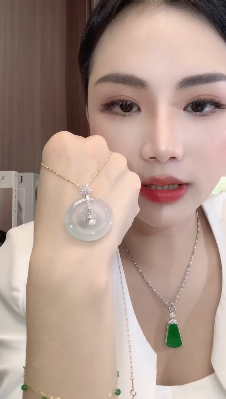 翡翠18K金镶嵌吊坠(不含链)A31