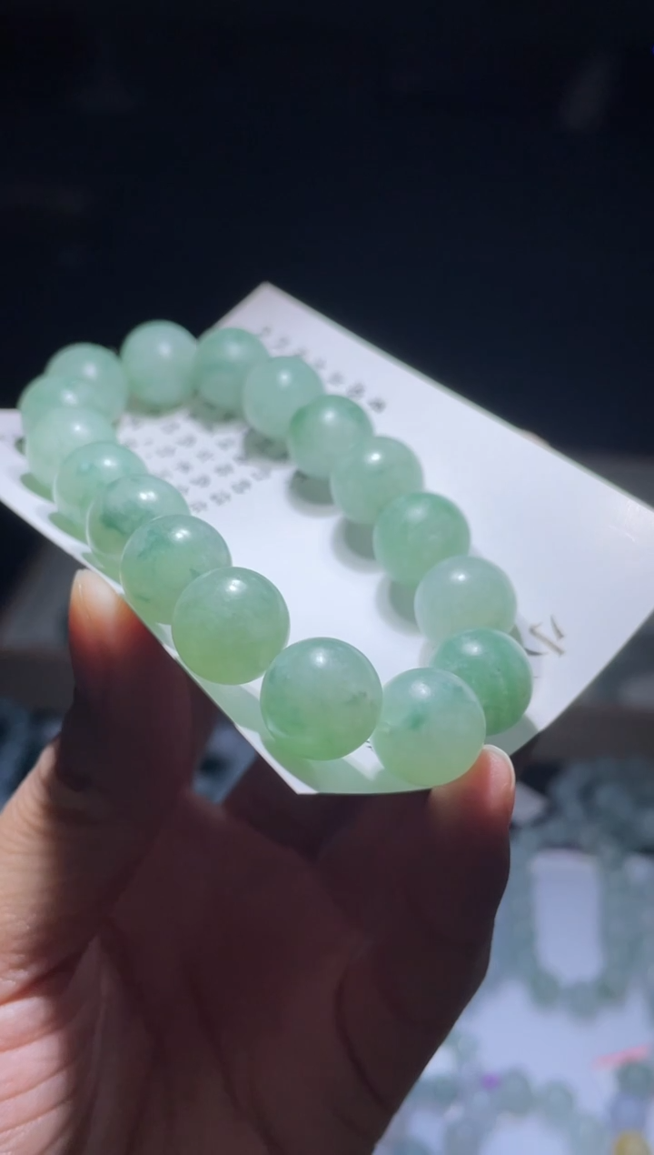 未镶嵌定制翡翠翡翠手串