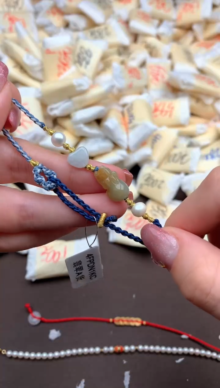 【闪购商品】翡翠手绳未镶嵌一