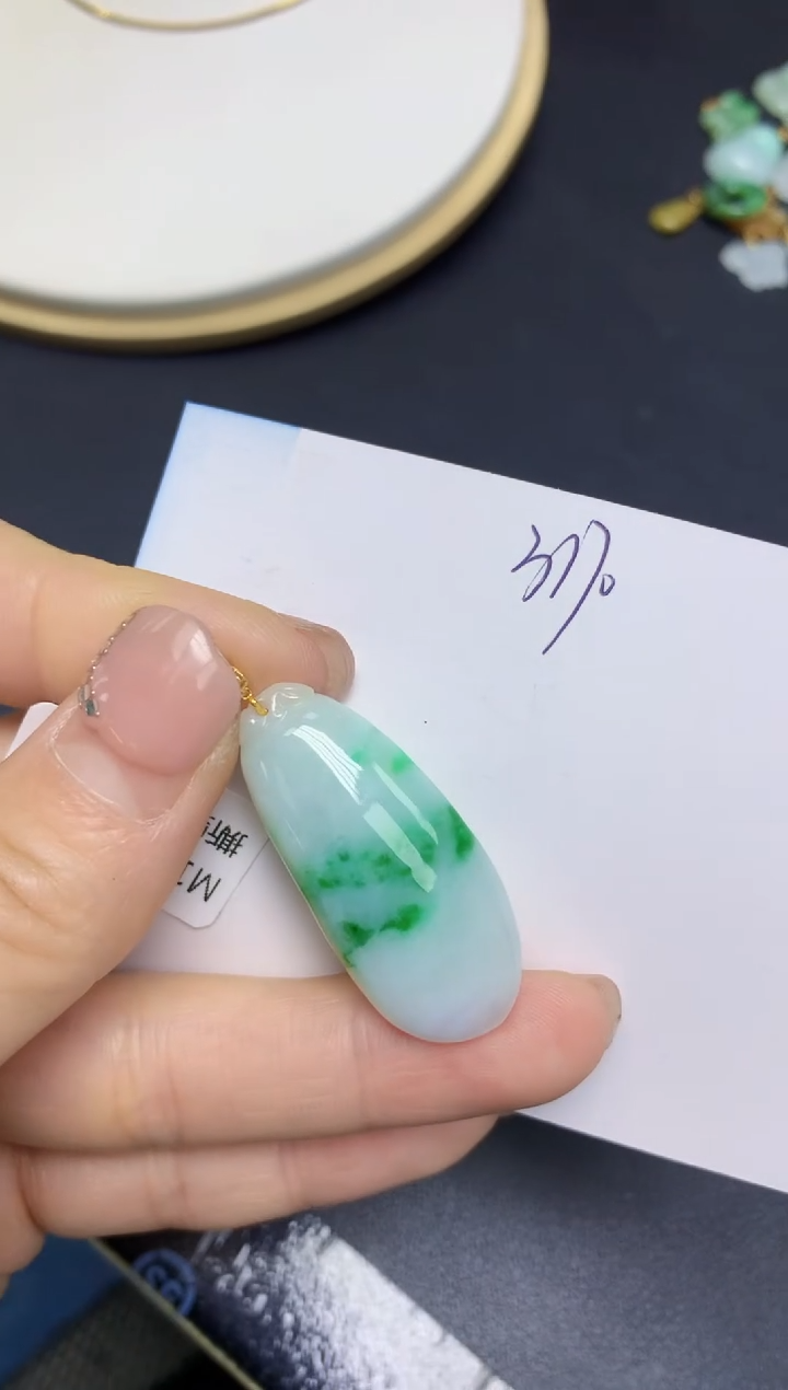 【闪购商品】翡翠挂件18K金镶嵌 天然翡翠A货1