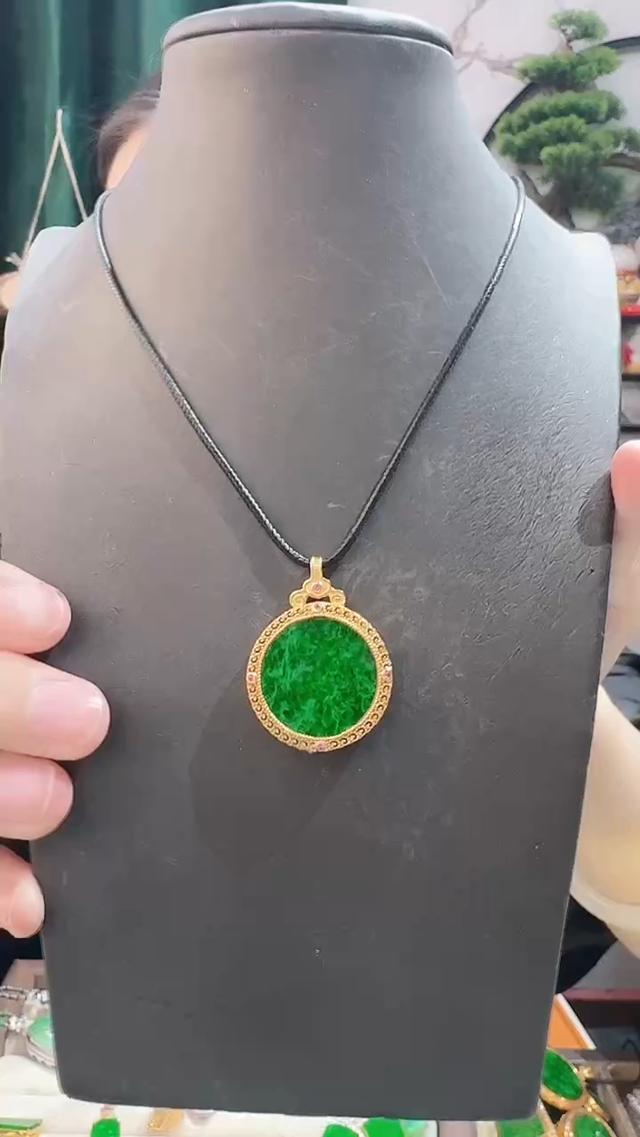 颈饰银S925镶嵌翡翠888888888