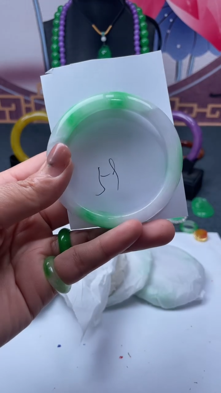 非金属仿水晶手镯