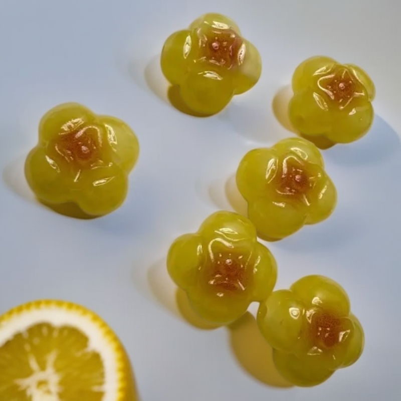 精致小南瓜通孔可DIY饰品尺寸18左右