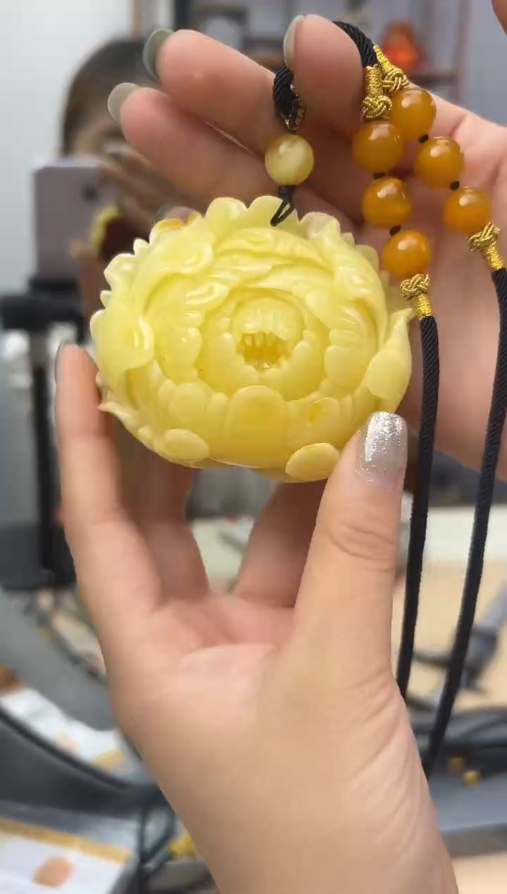 未镶嵌蜜蜡裸石蜜蜡吊坠