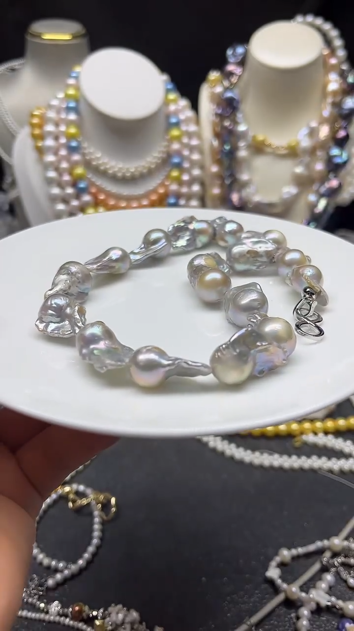 颈饰未镶嵌淡水珍珠多人