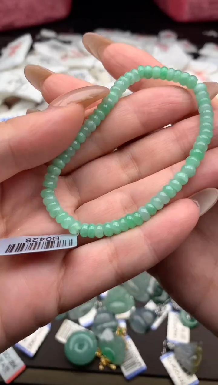 【闪购商品】翡翠手串未镶嵌一38
