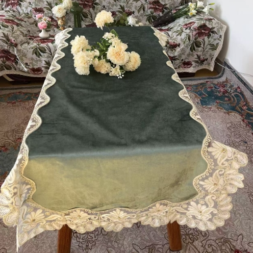 ZN120-274意大利绒【90*215】祖母绿意大利绒加毛巾绣花边桌布