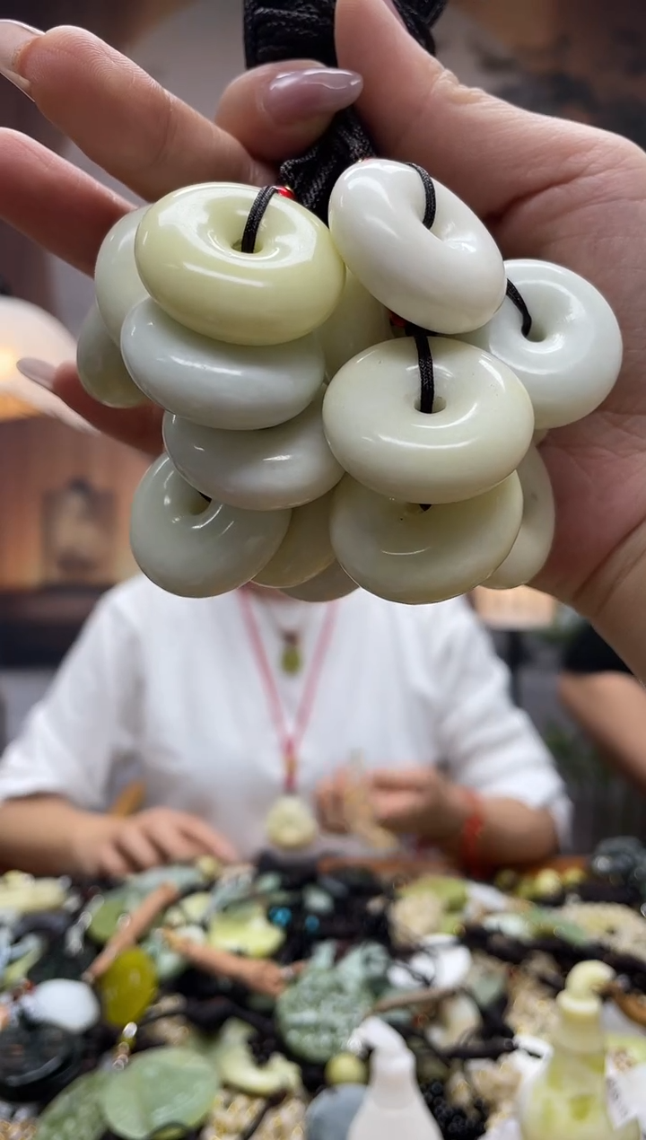 未镶嵌岫玉吊坠多样性发货 拍一发一