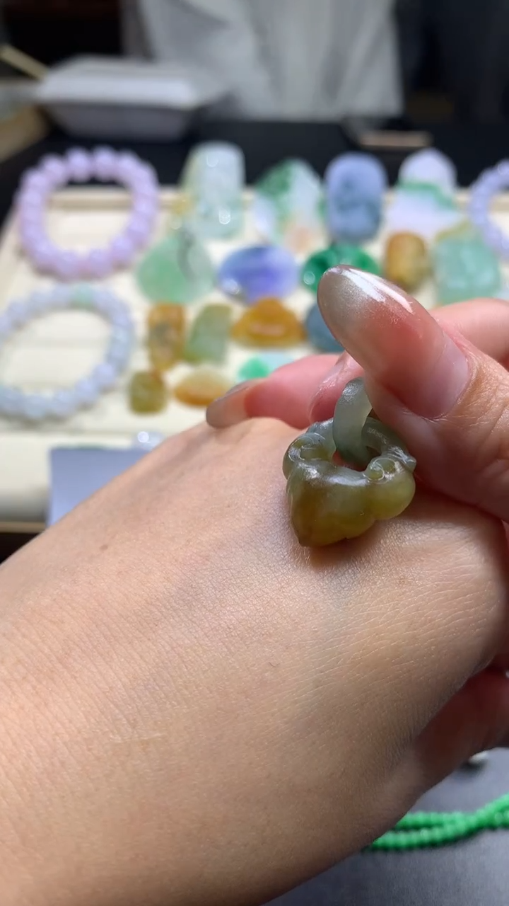 【闪购商品】定制翡翠未镶嵌翡翠