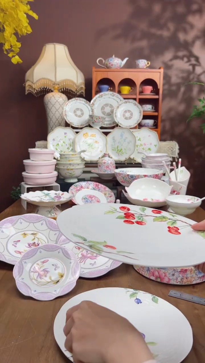 【闪购商品】瓦当浆果藤编9.5寸平盘2个（蓝莓，樱桃）