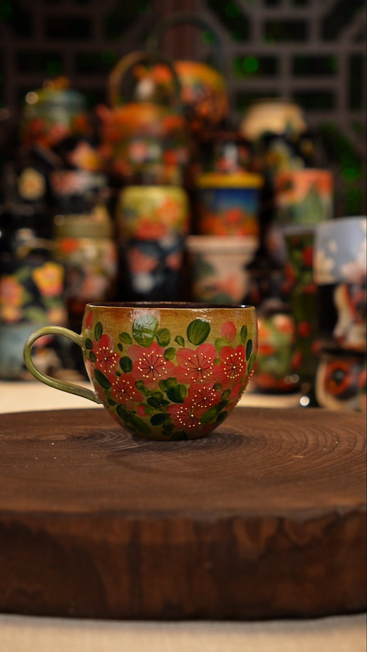 油画   手绘釉下彩