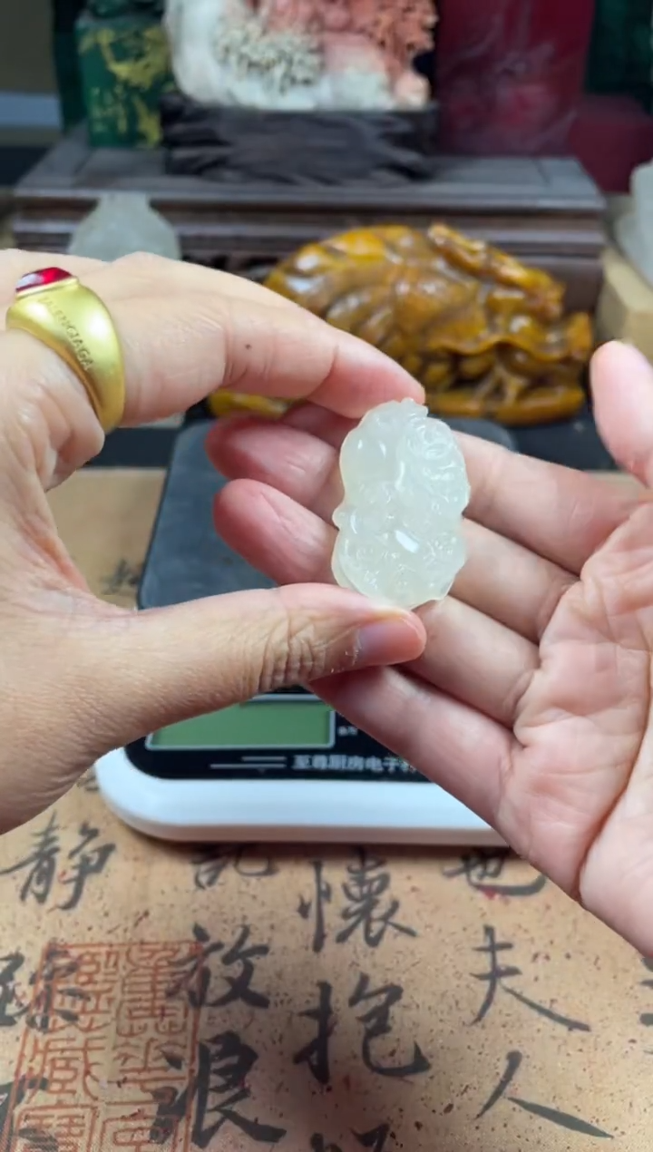 寿山石印石一米包邮高山晶貔貅