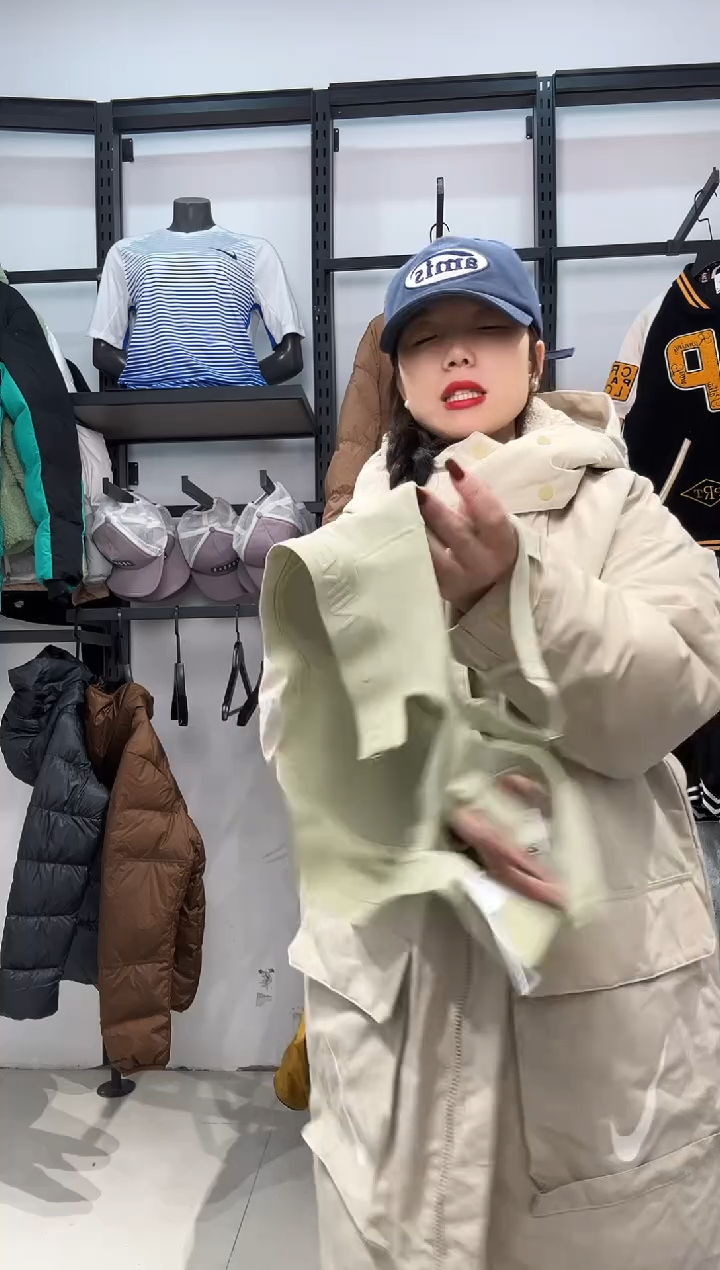 2525闪购编码 Nike/Jordan运动卫衣裤以直播间过款为准 尺码·S